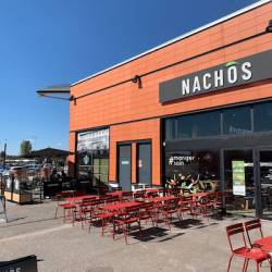 Terrasse extérieur du restaurant mexicain Nachos Toulouse Gramont